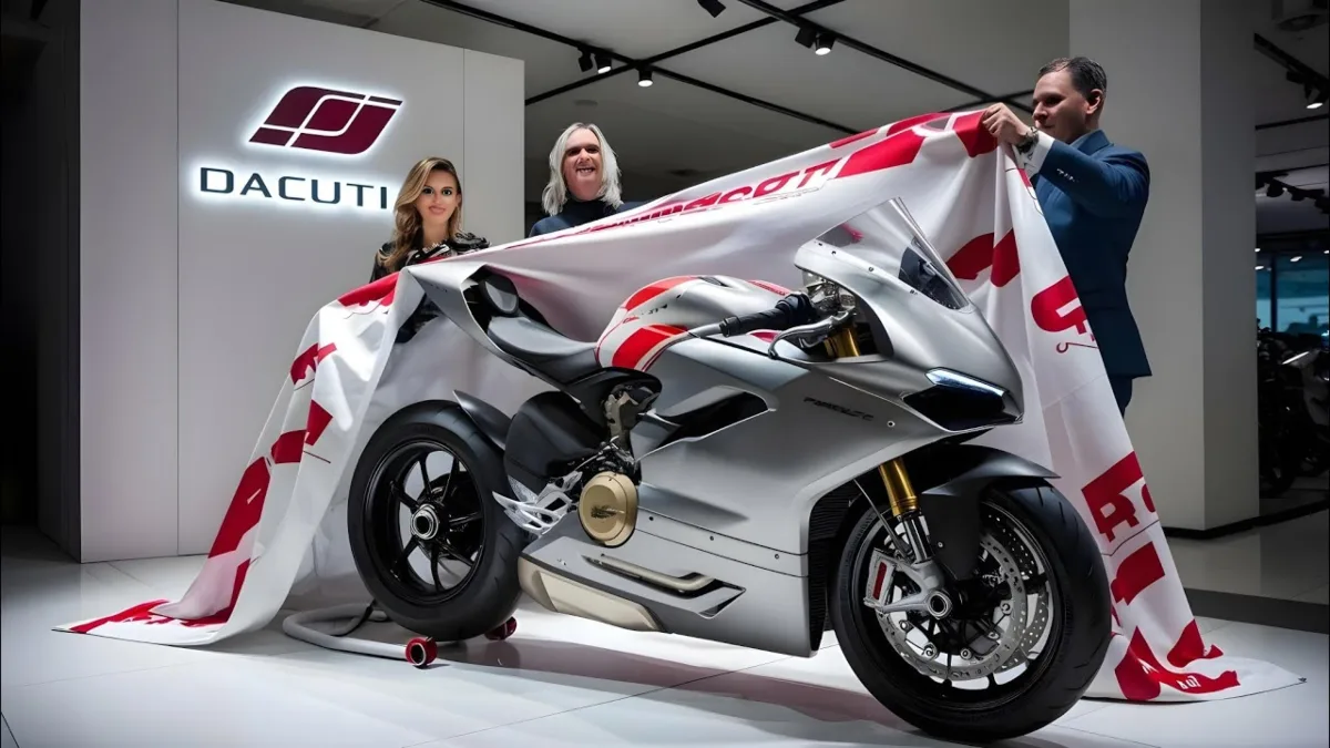 Ducati Panigale V4 R