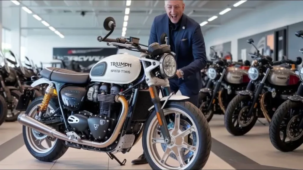 Triumph Scrambler 900